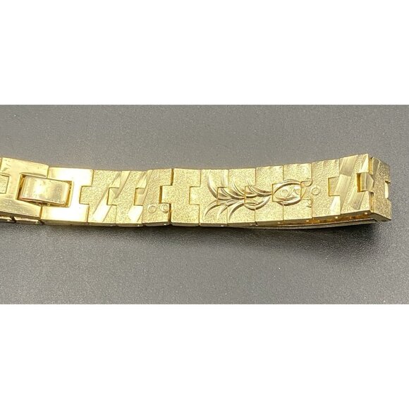 Vintage Gold Plated Link ID Bracelet Etched Fish Floral Signed LC Unisex 7.5x.5" - Picture 11 of 14